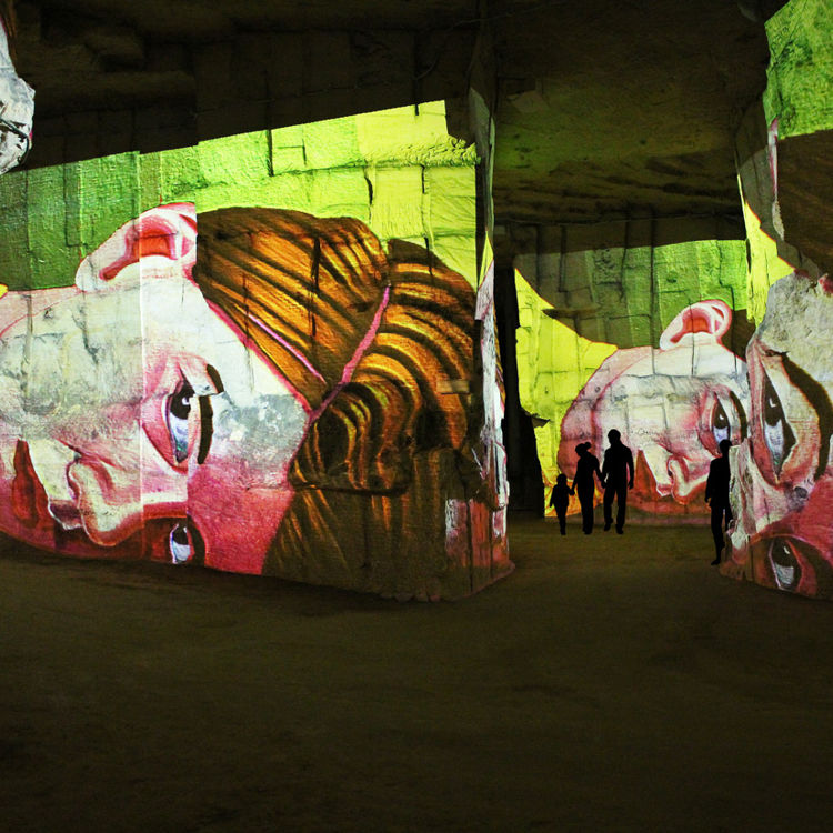 Lichtshow Cave Experience Gemeentegrot