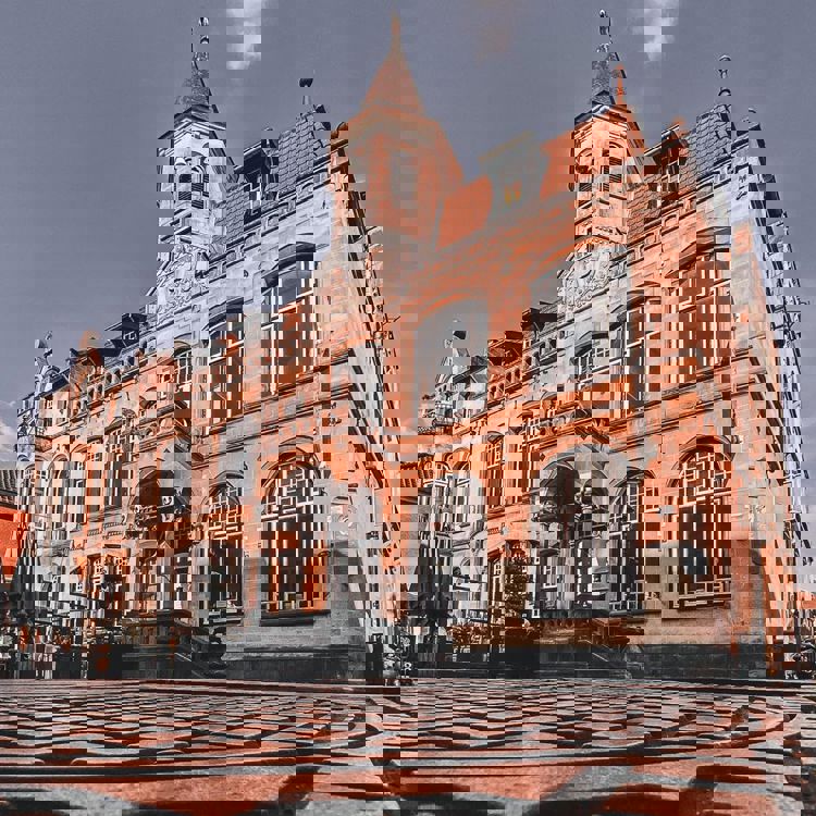 Aanzicht van Museum Valkenburg