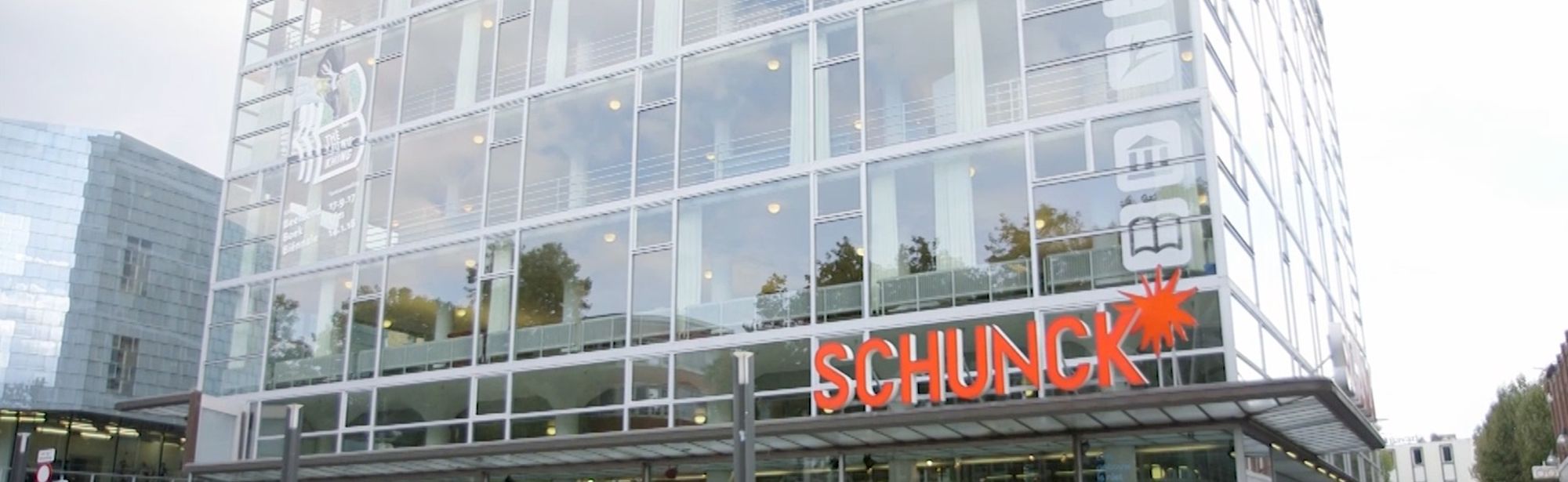 Buitenkant gebouw van Schunk in Heerlen