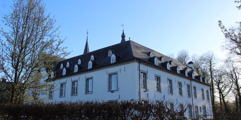 De achterkant van Kasteel Doenrade