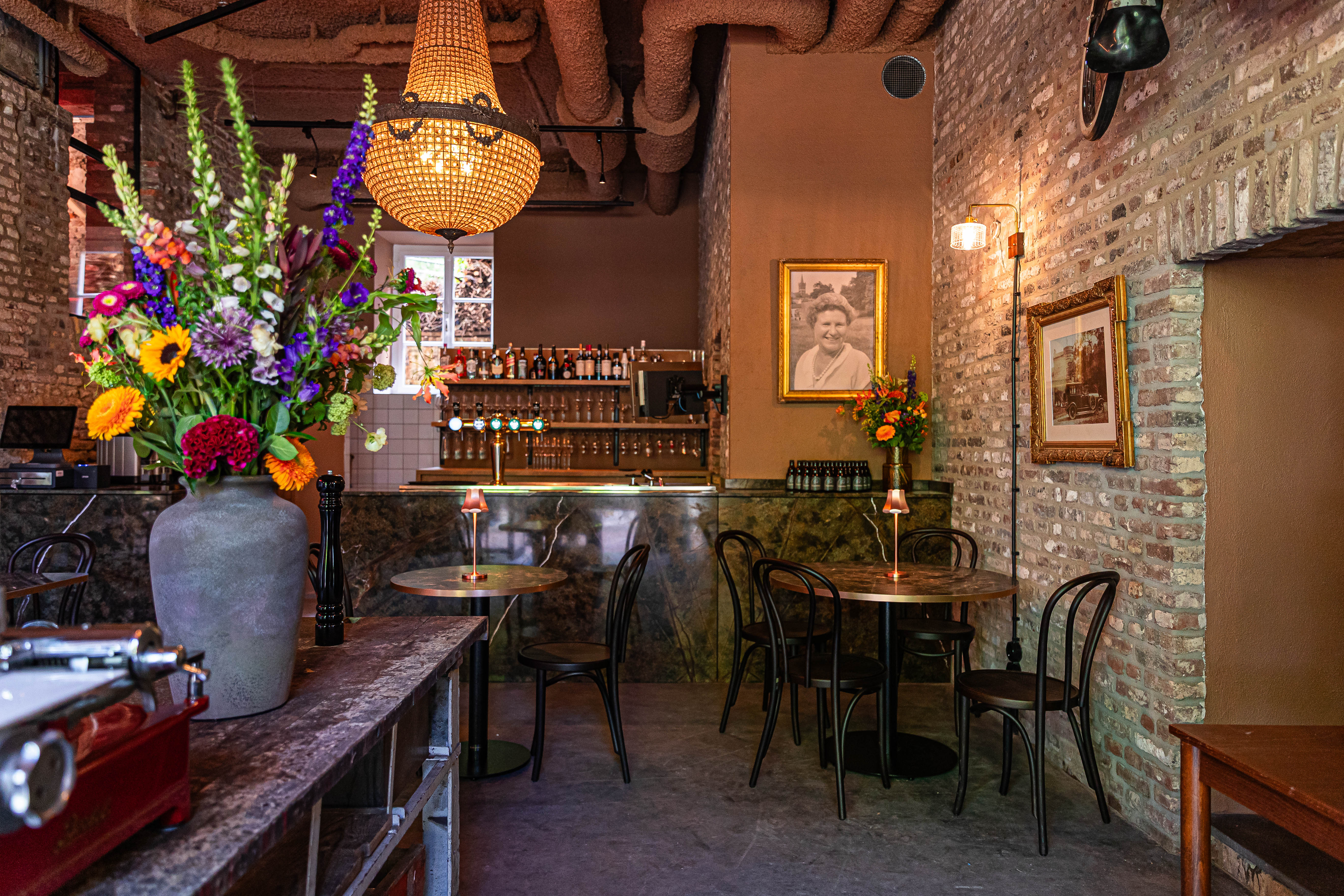 Bar Bistro Dorine