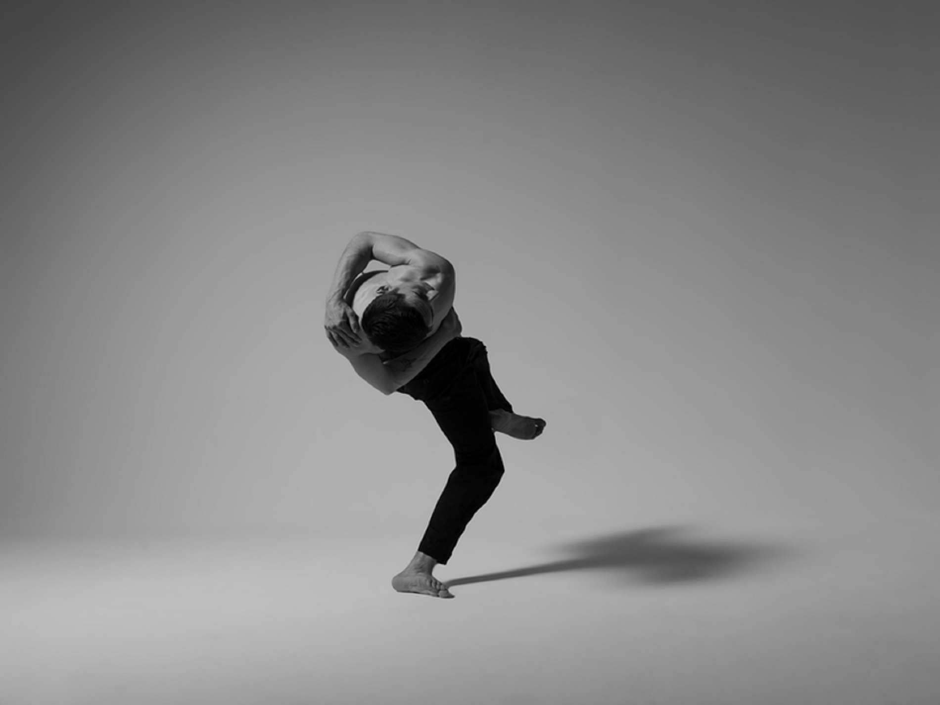 Oud Whispers - Denden Karadeniz, Zero Dance Theatre & Dareyn Ensemble