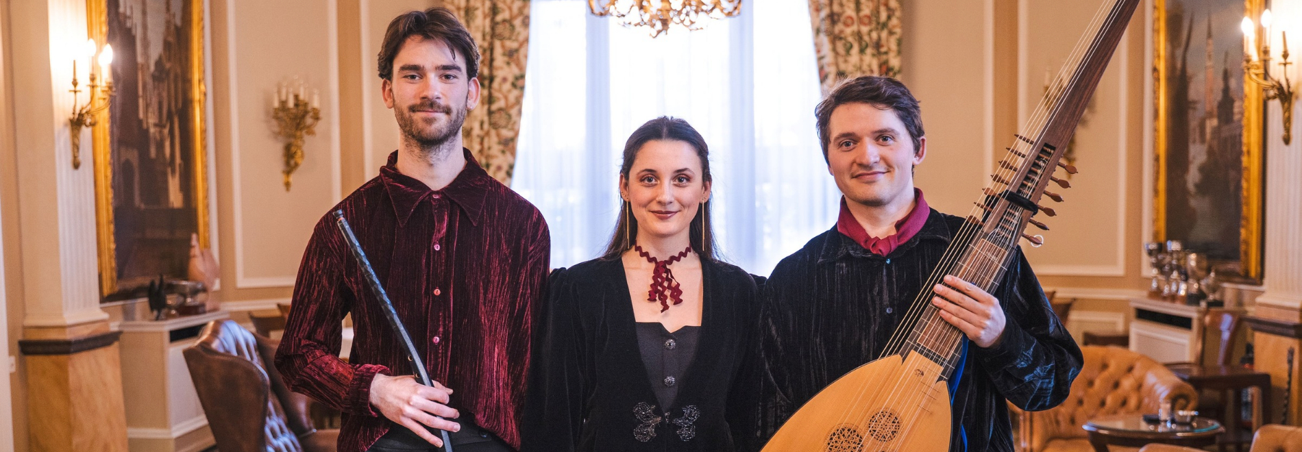 Trio Turbulences – Tussen hemel en aarde