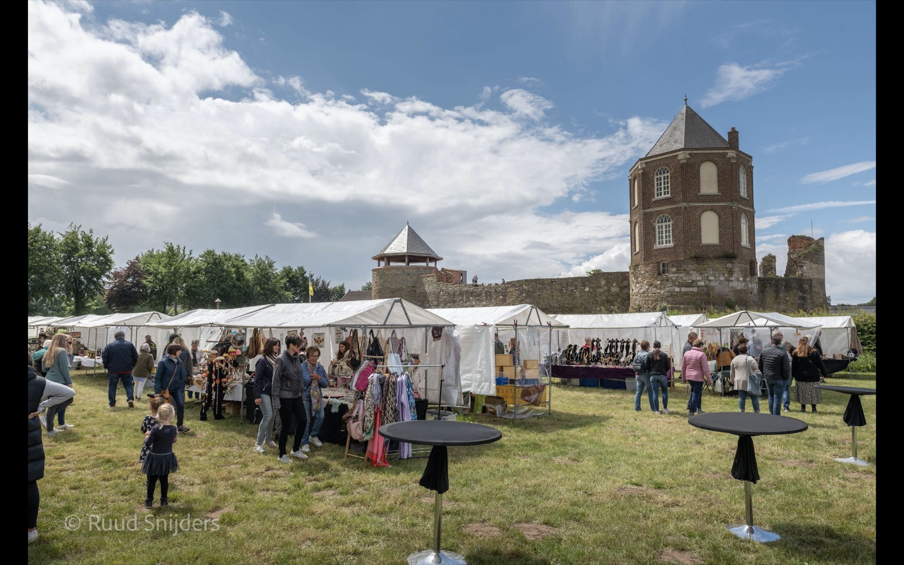 Lente Fair Kasteel Montfort