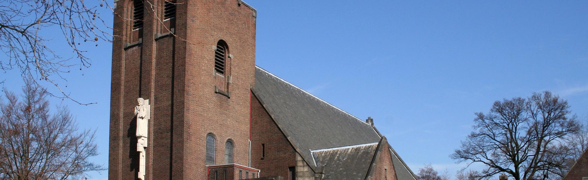 St. Vincentiuskerk met klooster-pastorie